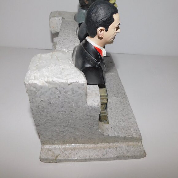 2004 Legacy Collection Frankenstein Dracula Wolf Man Busts Sideshow Collectibles - Picture 8 of 11